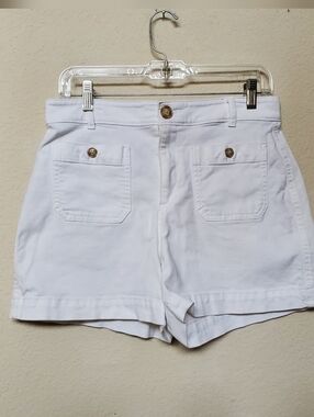 LOFT White High-Waist Sailor Palmer Pocket Shorts.  Size 4 Curvy